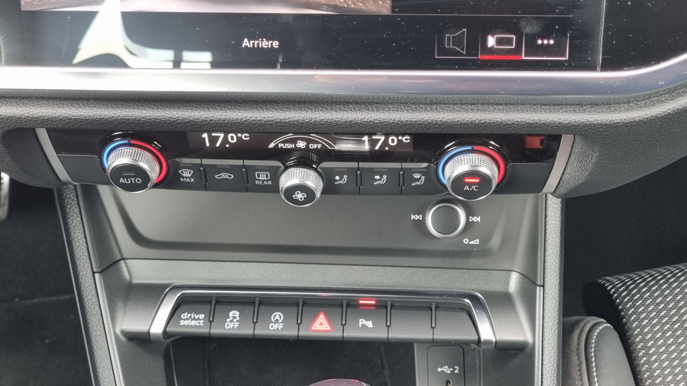 Acheter Audi Q3 Q3 35 TDI 150 ch S tronic 7 S line 5p occasion dans les concessions du Groupe Faurie