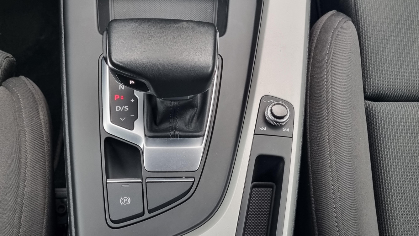 Acheter Audi A4 Avant A4 Avant 35 TDI 163 S tronic 7 Business Line 5p occasion dans les concessions du Groupe Faurie