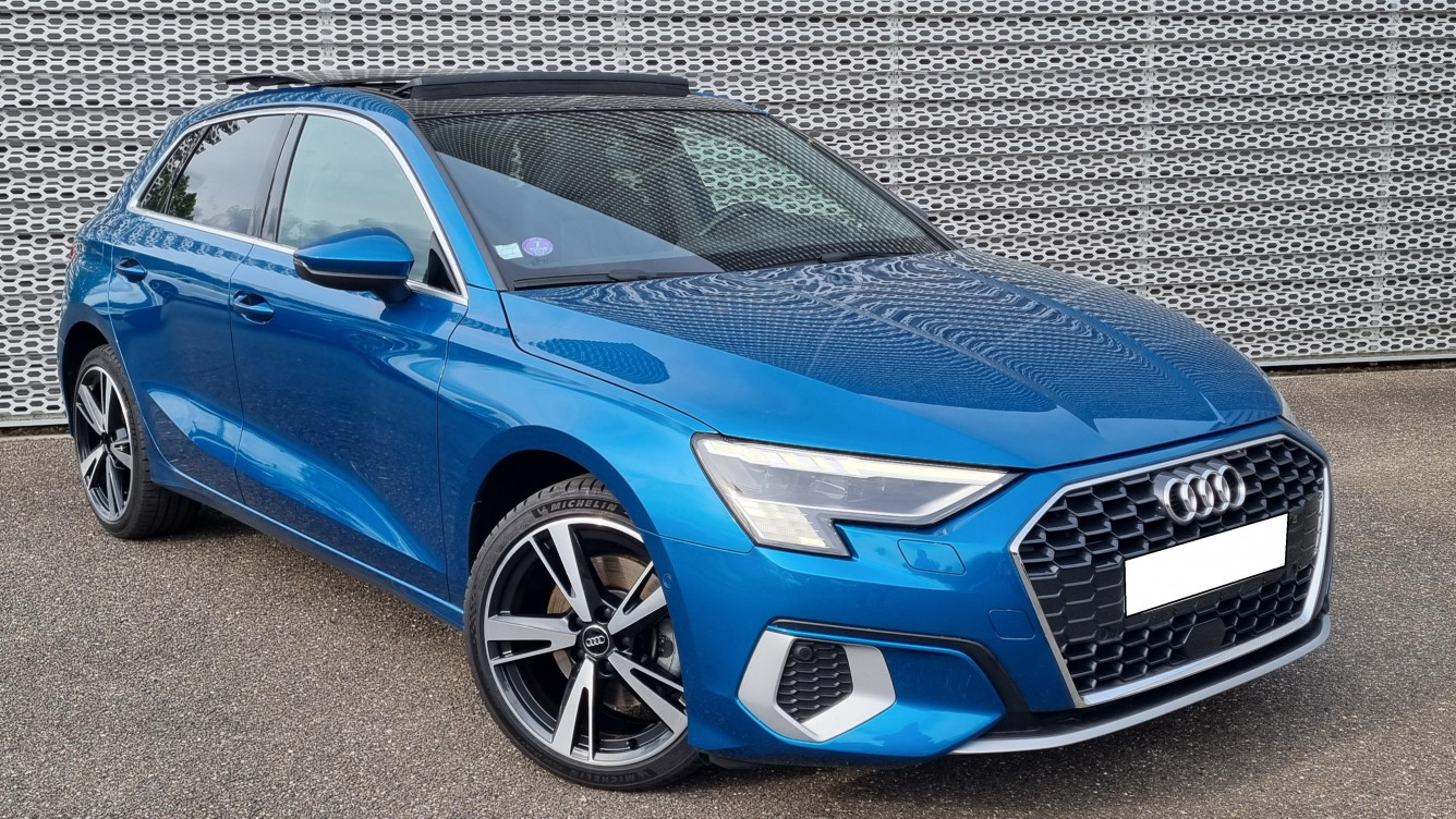 Acheter Audi A3 Sportback A3 Sportback 35 TFSI Mild Hybrid 150 S tronic 7 Design Luxe 5p occasion dans les concessions du Groupe Faurie