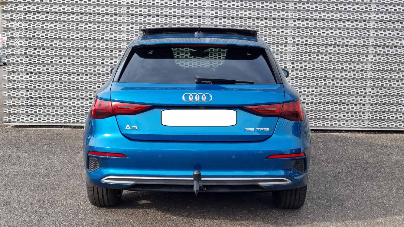 Acheter Audi A3 Sportback A3 Sportback 35 TFSI Mild Hybrid 150 S tronic 7 Design Luxe 5p occasion dans les concessions du Groupe Faurie