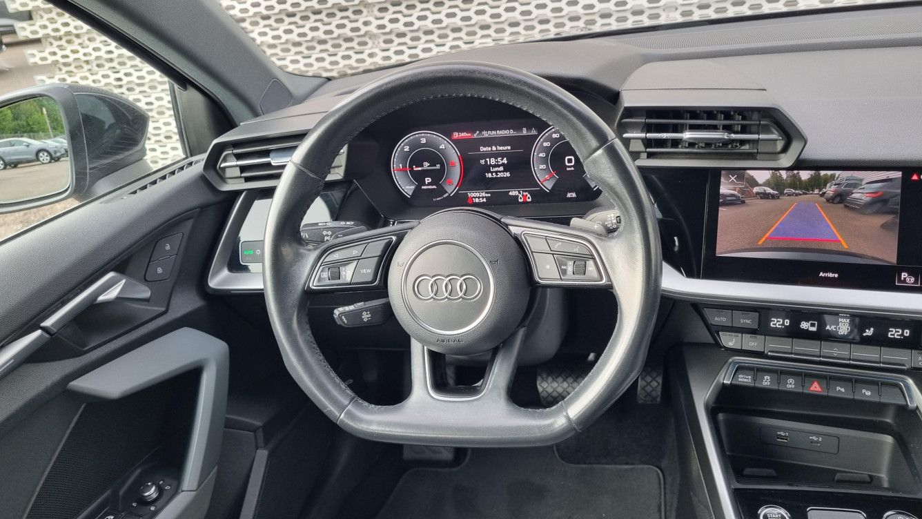 Acheter Audi A3 Sportback A3 Sportback 35 TDI 150 S tronic 7 Design Luxe 5p occasion dans les concessions du Groupe Faurie