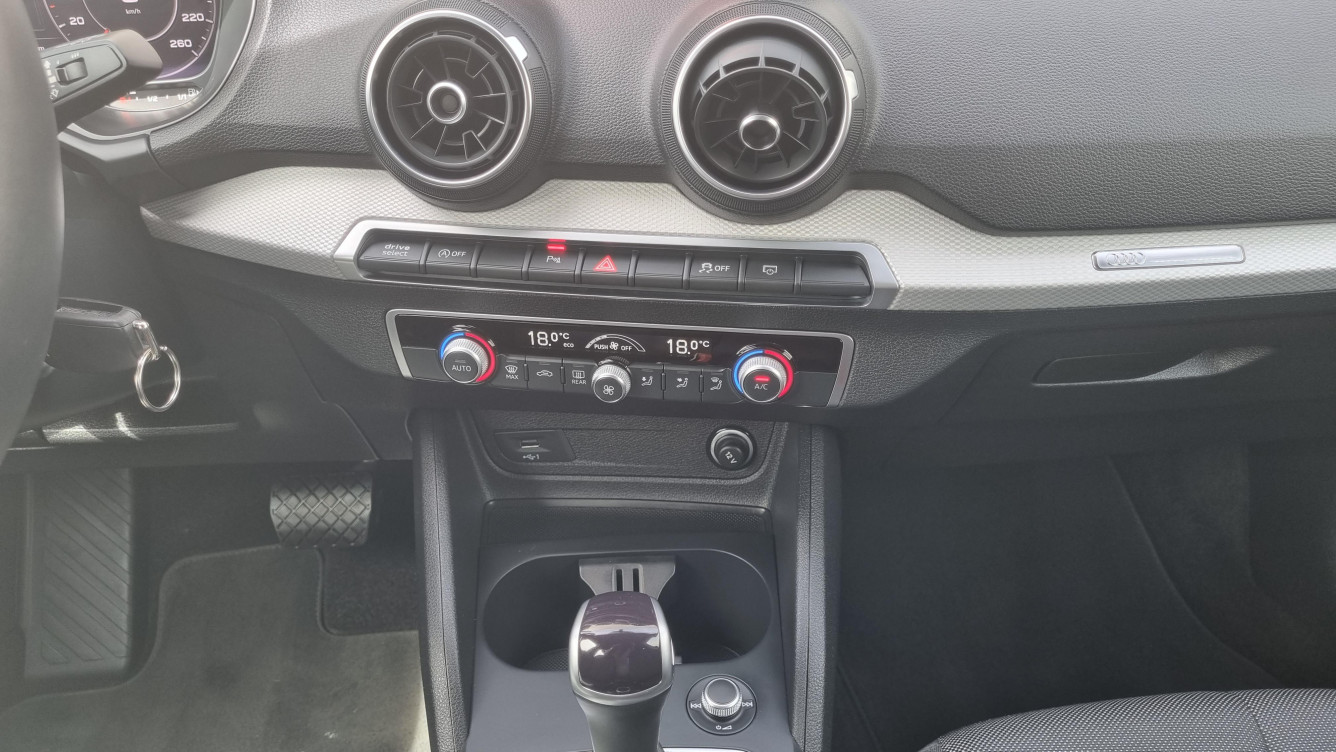 Acheter Audi Q2 Q2 35 TFSI 150 S tronic 7 Business line 5p occasion dans les concessions du Groupe Faurie