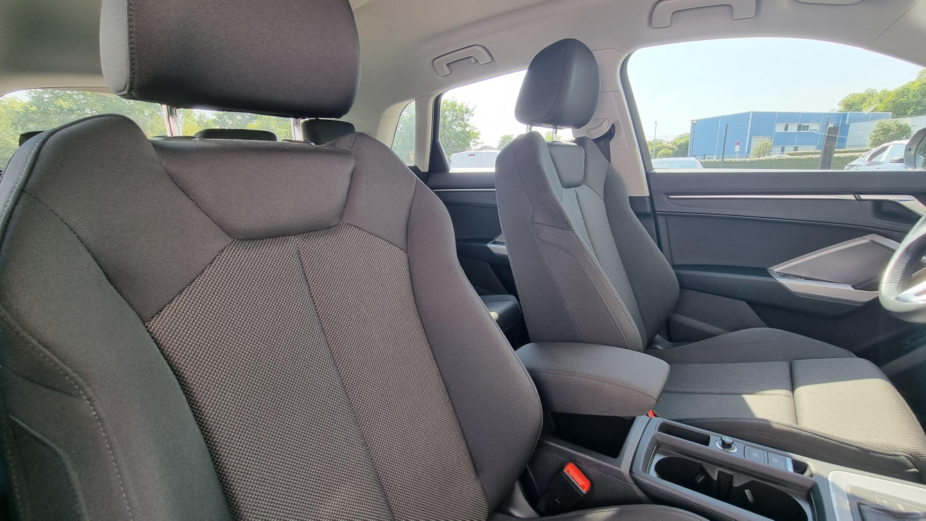 Acheter Audi Q3 Q3 35 TDI 150 ch S tronic 7 Advanced 5p occasion dans les concessions du Groupe Faurie