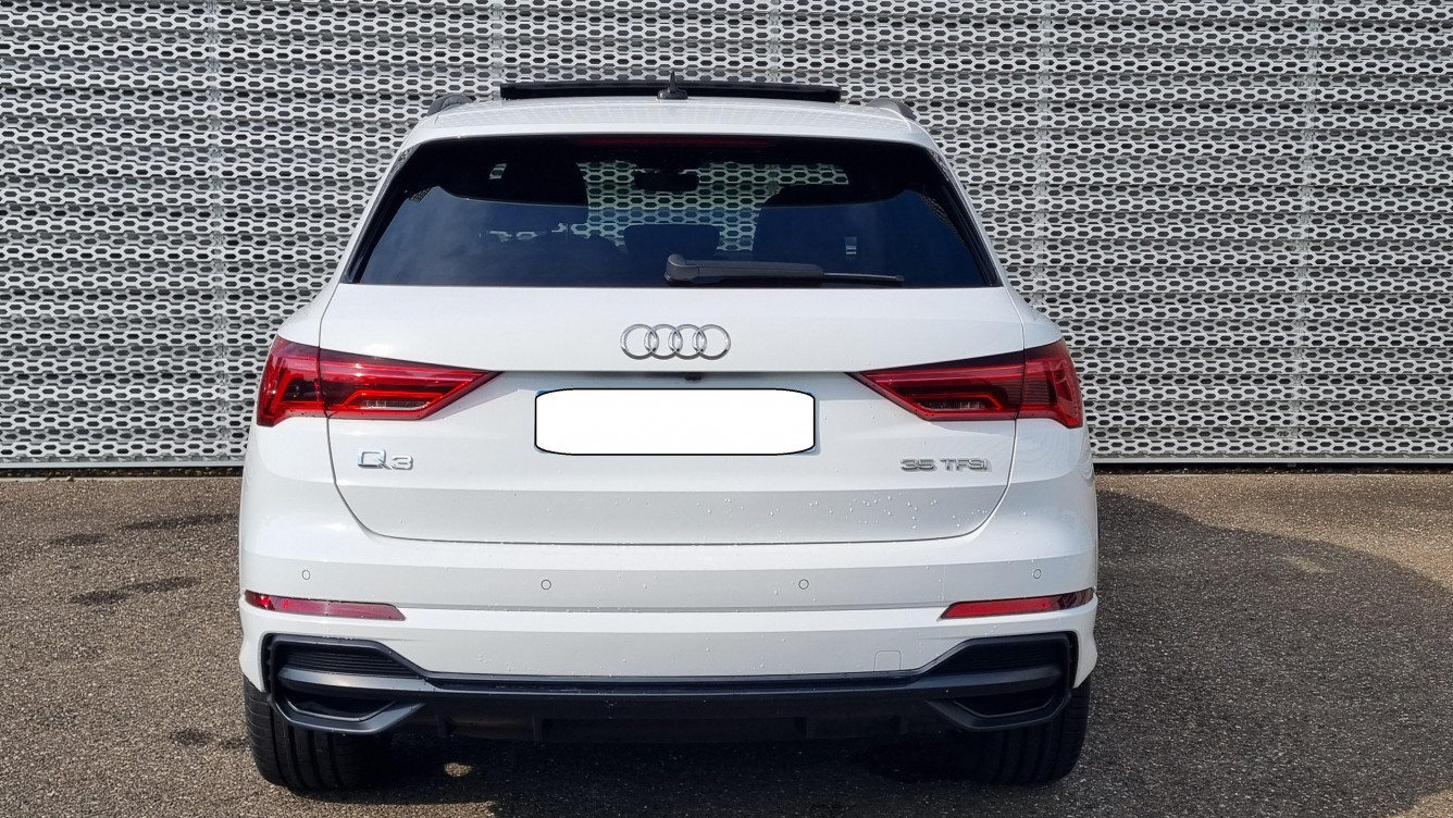 Acheter Audi Q3 Q3 35 TFSI 150 ch S tronic 7 S Edition 5p occasion dans les concessions du Groupe Faurie