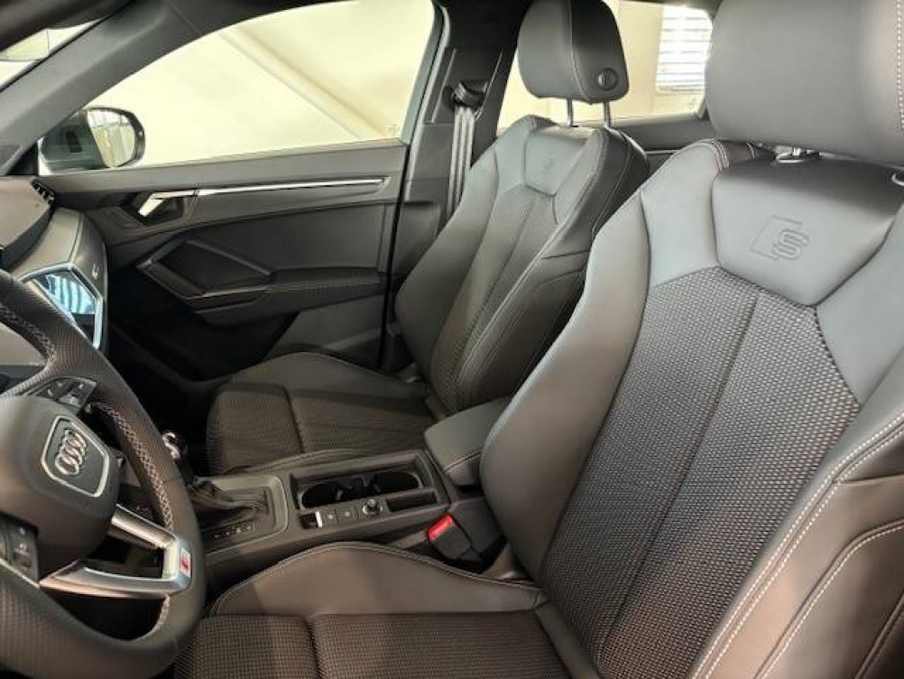 Acheter Audi Q3 Q3 Sportback 45 TFSIe  245 ch S tronic 6 S line 5p neuf dans les concessions du Groupe Faurie