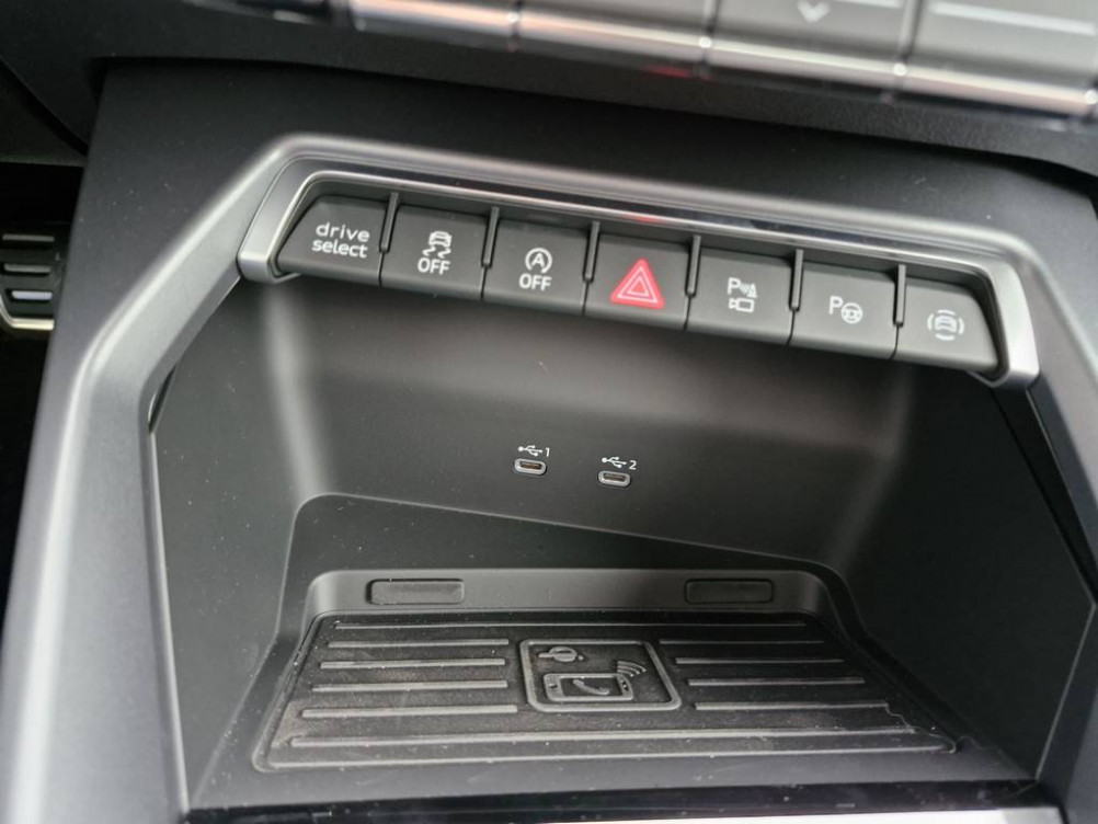 Acheter Audi A3 A3 Sportback 35 TDI 150 S tronic 7 S line 5p neuf dans les concessions du Groupe Faurie