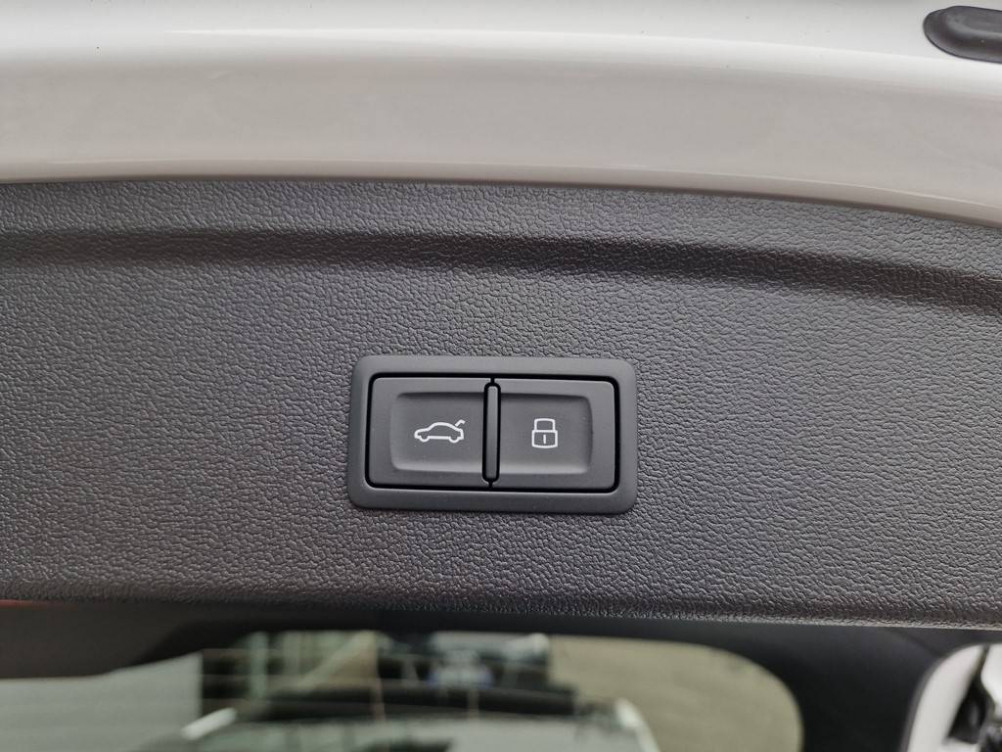 Acheter Audi A3 A3 Sportback 35 TDI 150 S tronic 7 S line 5p neuf dans les concessions du Groupe Faurie