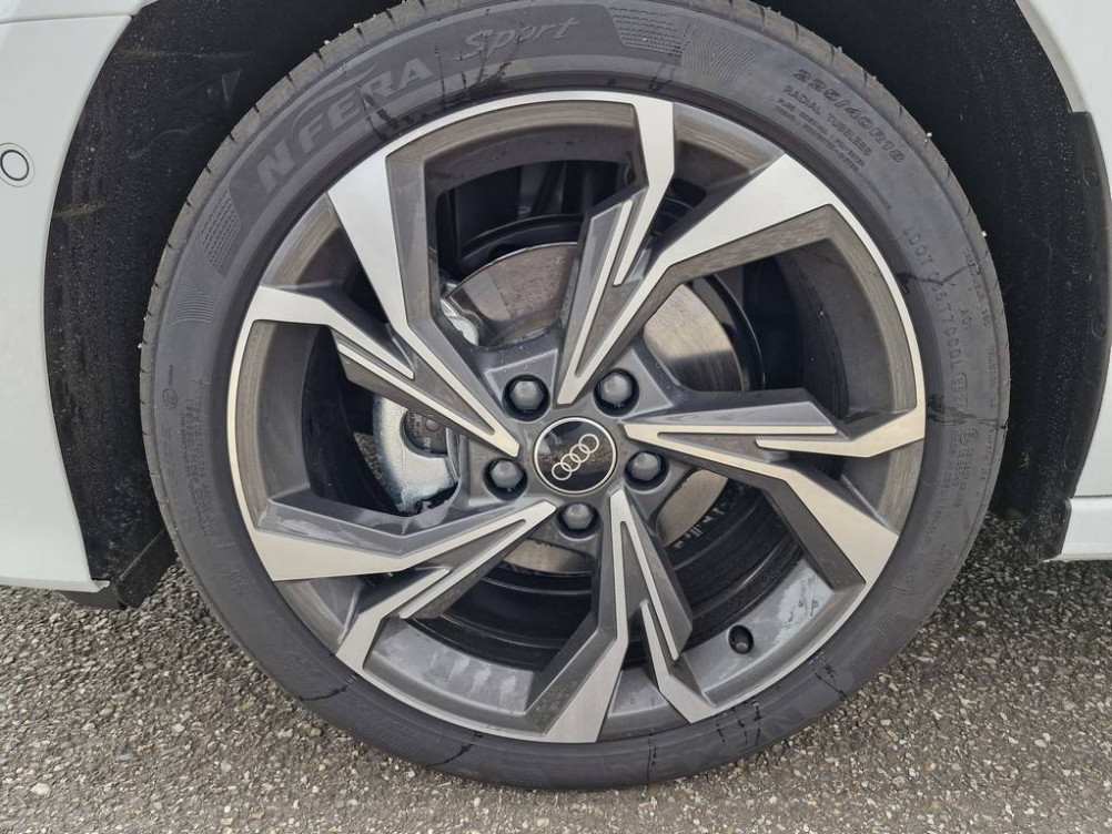 Acheter Audi A3 A3 Sportback 35 TDI 150 S tronic 7 S line 5p neuf dans les concessions du Groupe Faurie