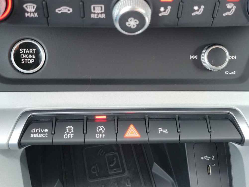 Acheter Audi Q3 Q3 35 TDI 150 ch S tronic 7 Design Luxe 5p occasion dans les concessions du Groupe Faurie