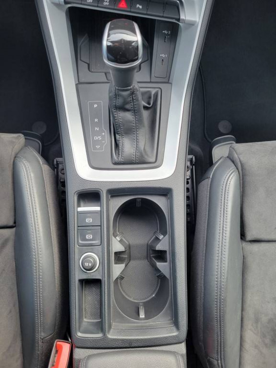 Acheter Audi Q3 Q3 35 TDI 150 ch S tronic 7 Design Luxe 5p occasion dans les concessions du Groupe Faurie