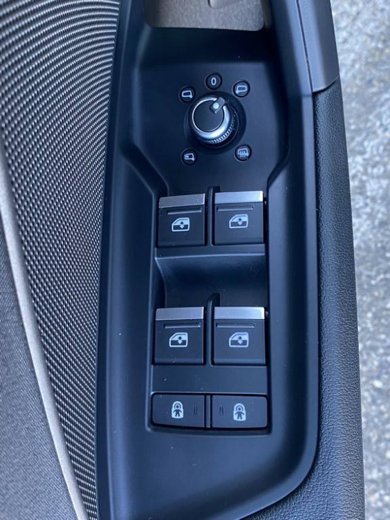 Acheter Audi A3 A3 Sportback 40 TFSIe 204 S tronic 6 Business Executive 5p occasion dans les concessions du Groupe Faurie