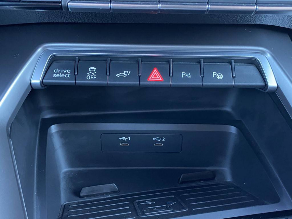 Acheter Audi A3 A3 Sportback 40 TFSIe 204 S tronic 6 Business Executive 5p occasion dans les concessions du Groupe Faurie