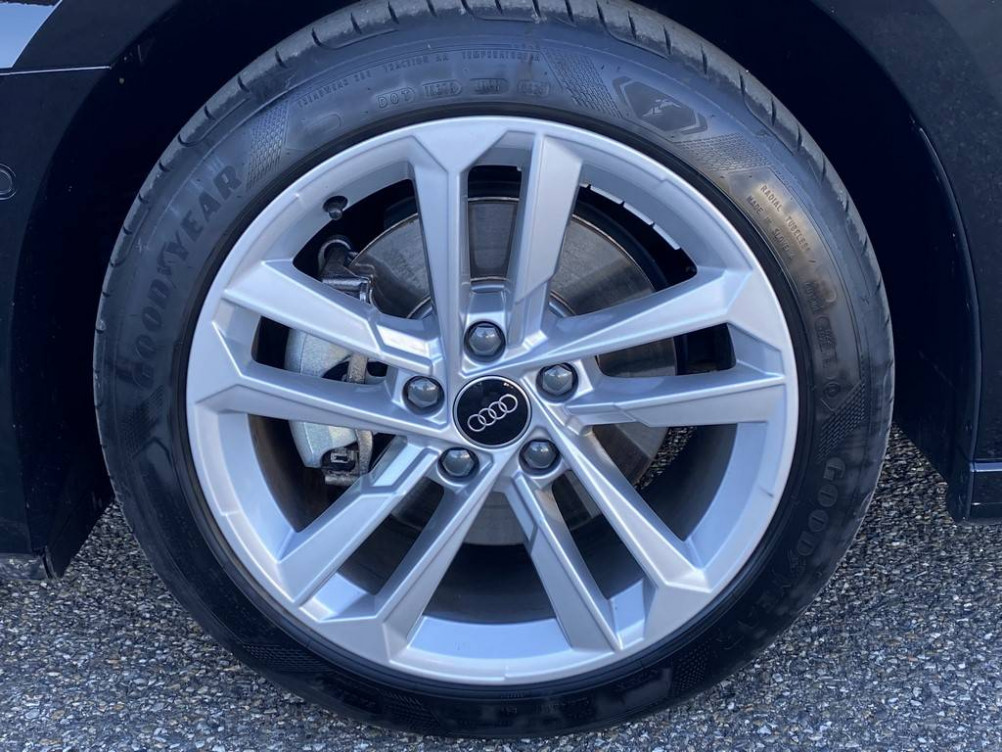 Acheter Audi A3 A3 Sportback 40 TFSIe 204 S tronic 6 Business Executive 5p occasion dans les concessions du Groupe Faurie