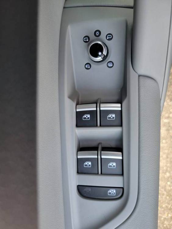 Acheter Audi Q5 Q5 Sportback 50 TFSIe 299 S tronic 7 Quattro Avus 5p occasion dans les concessions du Groupe Faurie