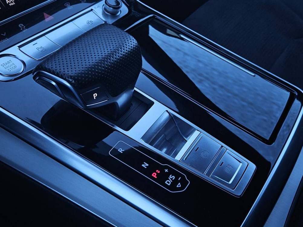 Acheter Audi Q8 Q8 50 TDI 286 Tiptronic 8 Quattro S line 5p occasion dans les concessions du Groupe Faurie