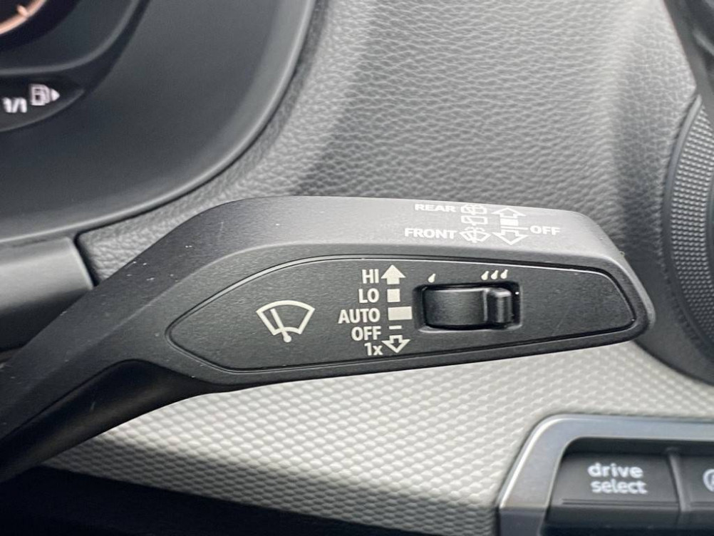 Acheter Audi Q2 Q2 30 TDI 116 S tronic 7 Business line 5p occasion dans les concessions du Groupe Faurie