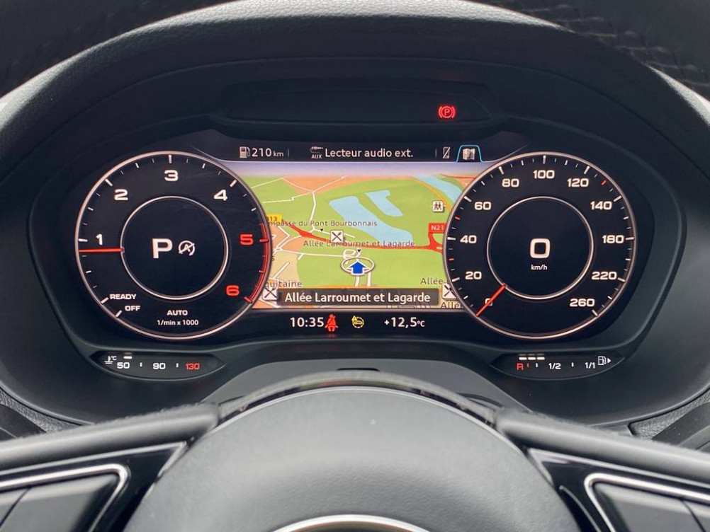 Acheter Audi Q2 Q2 30 TDI 116 S tronic 7 Business line 5p occasion dans les concessions du Groupe Faurie