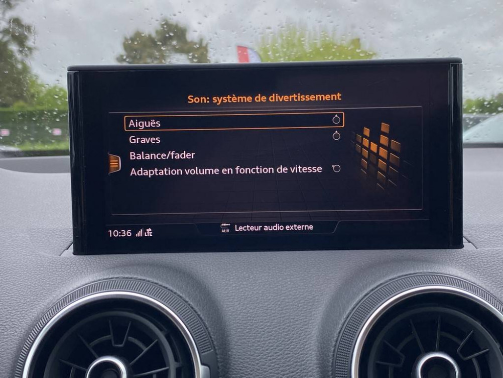Acheter Audi Q2 Q2 30 TDI 116 S tronic 7 Business line 5p occasion dans les concessions du Groupe Faurie
