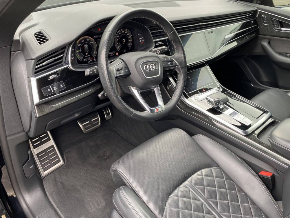 Acheter Audi Q8 Q8 60 TFSI e 462 Tiptronic 8 Quattro Compétition 5p occasion dans les concessions du Groupe Faurie