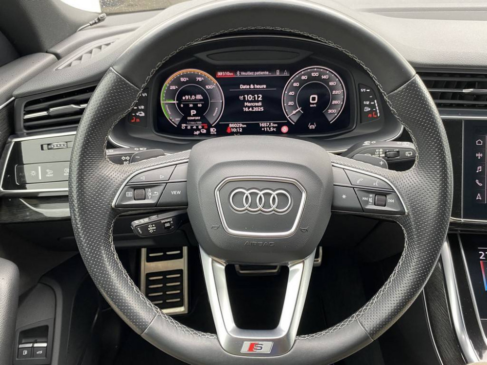 Acheter Audi Q8 Q8 60 TFSI e 462 Tiptronic 8 Quattro Compétition 5p occasion dans les concessions du Groupe Faurie