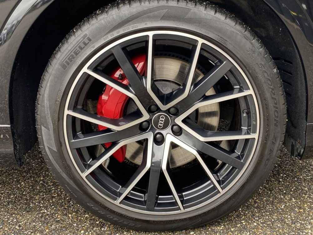 Acheter Audi Q8 Q8 60 TFSI e 462 Tiptronic 8 Quattro Compétition 5p occasion dans les concessions du Groupe Faurie