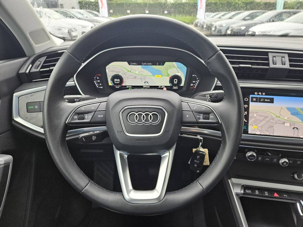 Acheter Audi Q3 Q3 35 TFSI 150 ch S tronic 7 Business line 5p occasion dans les concessions du Groupe Faurie