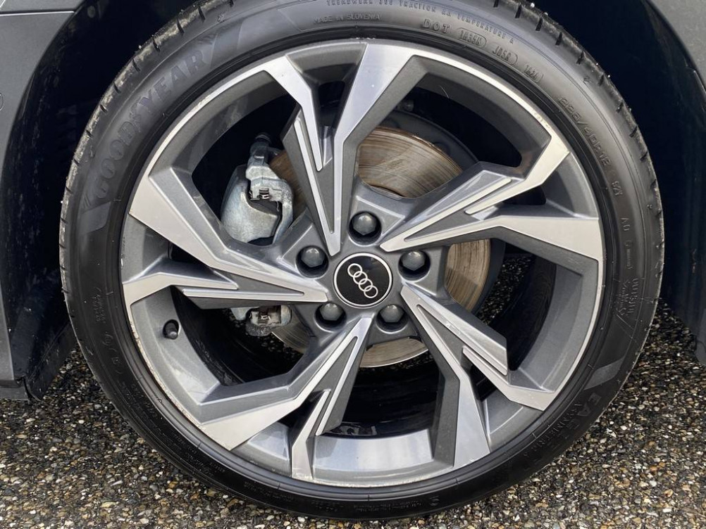 Acheter Audi A3 A3 Sportback 30 TDI 116 S tronic 7 S Line 5p occasion dans les concessions du Groupe Faurie