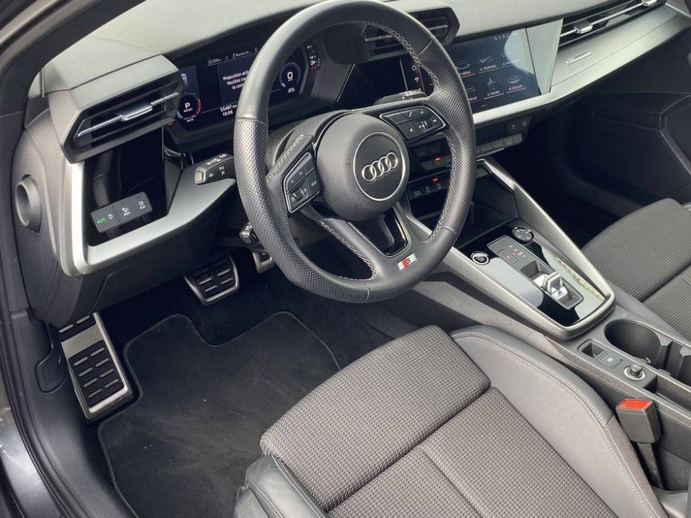 Acheter Audi A3 A3 Sportback 30 TDI 116 S tronic 7 S Line 5p occasion dans les concessions du Groupe Faurie