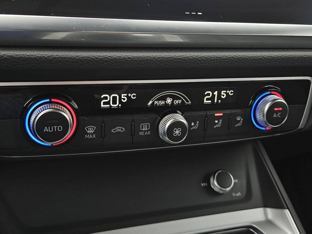 Acheter Audi Q3 Q3 35 TFSI 150 ch S tronic 7 Business line 5p occasion dans les concessions du Groupe Faurie