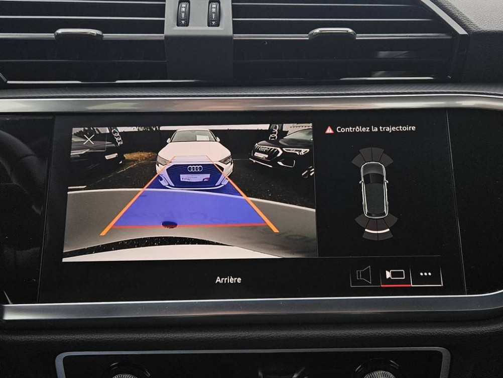Acheter Audi Q3 Q3 35 TFSI 150 ch S tronic 7 Business line 5p occasion dans les concessions du Groupe Faurie