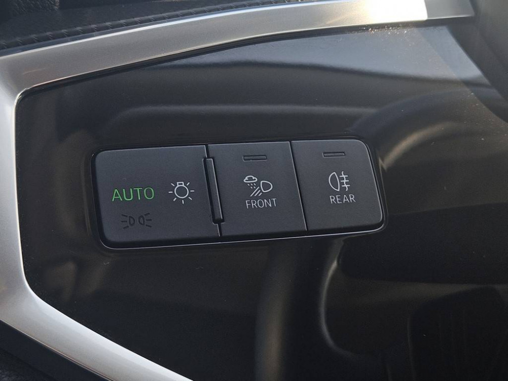 Acheter Audi Q3 Q3 35 TDI 150 ch S tronic 7 Design 5p occasion dans les concessions du Groupe Faurie