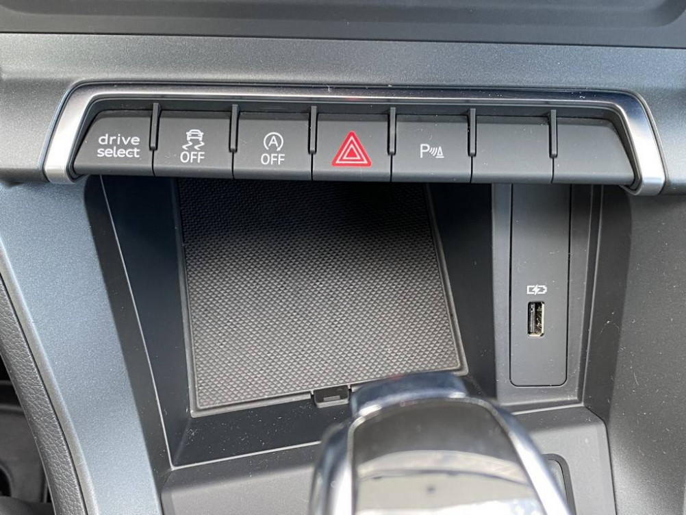 Acheter Audi Q3 Q3 35 TFSI 150 ch S tronic 7 S line 5p occasion dans les concessions du Groupe Faurie