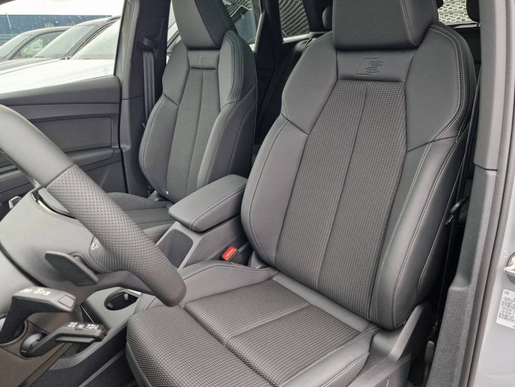 Acheter Audi Q4 Q4 e-tron 45 285 ch 82 kWh  5p neuf dans les concessions du Groupe Faurie