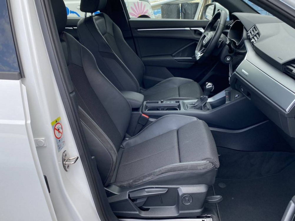 Acheter Audi Q3 Q3 35 TFSI 150 ch S tronic 7 S line 5p occasion dans les concessions du Groupe Faurie