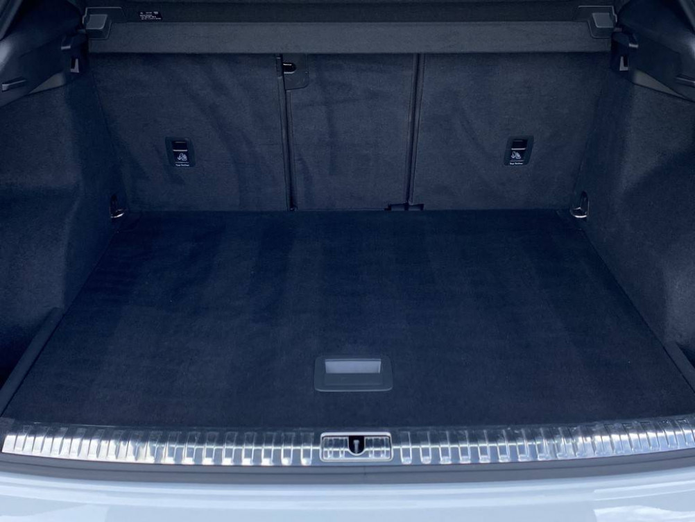 Acheter Audi Q3 Q3 35 TFSI 150 ch S tronic 7 S line 5p occasion dans les concessions du Groupe Faurie