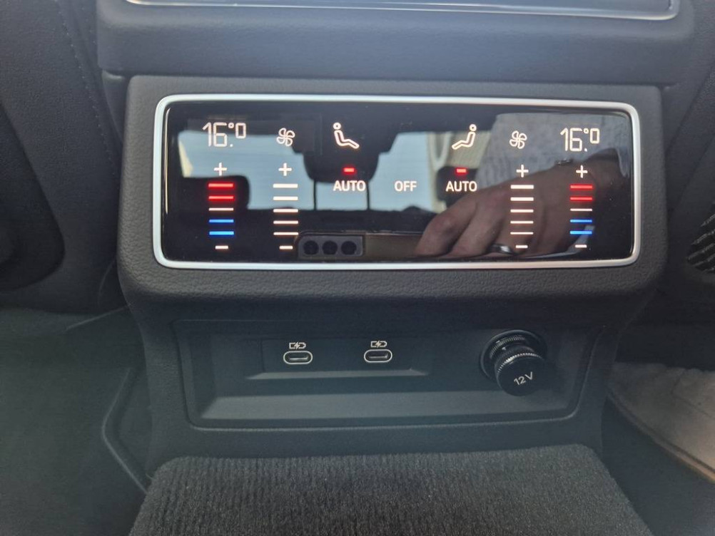 Acheter Audi A6 A6 50 TFSIe 299 ch S tronic 7 Quattro S line 4p neuf dans les concessions du Groupe Faurie