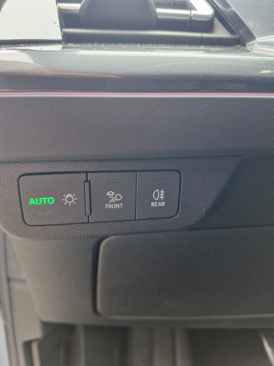 Acheter Audi Q4 Q4 e-tron 45 285 ch 82 kWh  5p neuf dans les concessions du Groupe Faurie