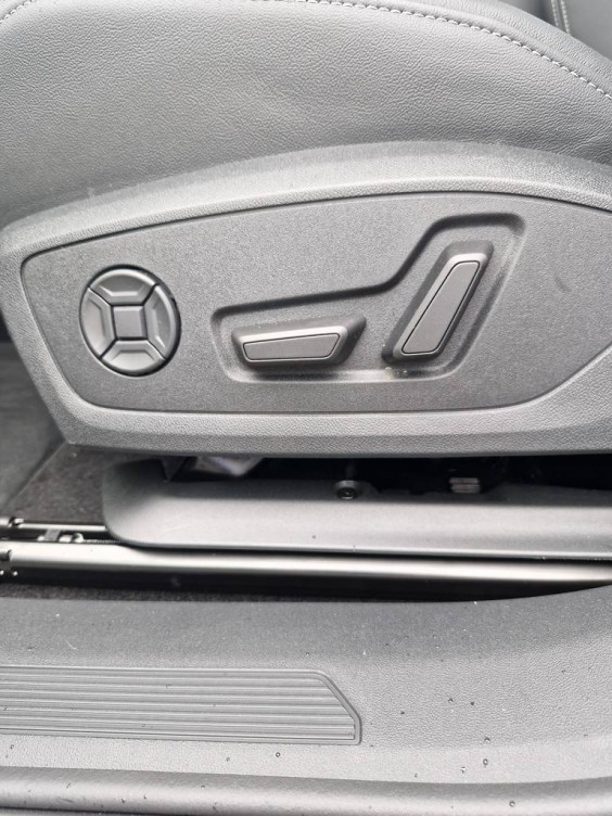 Acheter Audi Q4 Q4 e-tron 45 285 ch 82 kWh  5p neuf dans les concessions du Groupe Faurie