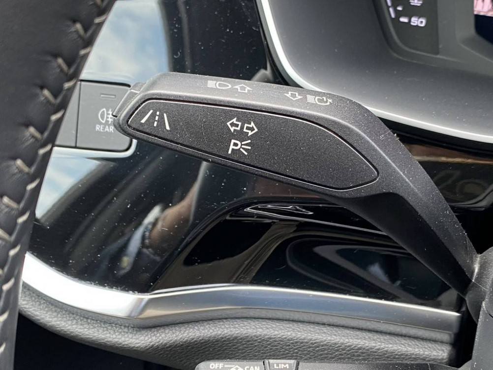 Acheter Audi Q3 Q3 35 TFSI 150 ch S tronic 7 S line 5p occasion dans les concessions du Groupe Faurie