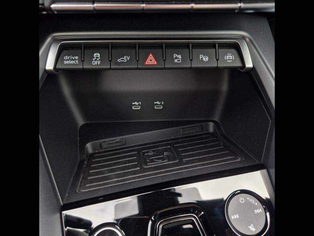 Acheter Audi A3 A3 Sportback 40 TFSI e Hybride rechargeable 204 S tronic 6 S line 5p neuf dans les concessions du Groupe Faurie