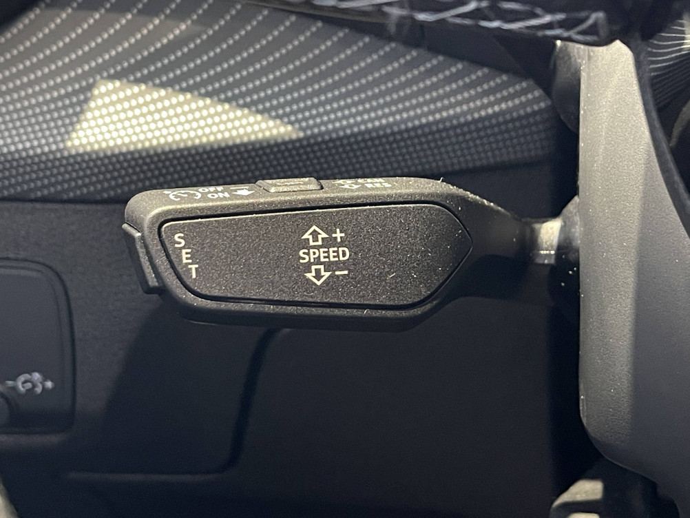 Acheter Audi Q2 Q2 35 TFSI 150 S tronic 7 Black Edition 5p neuf dans les concessions du Groupe Faurie