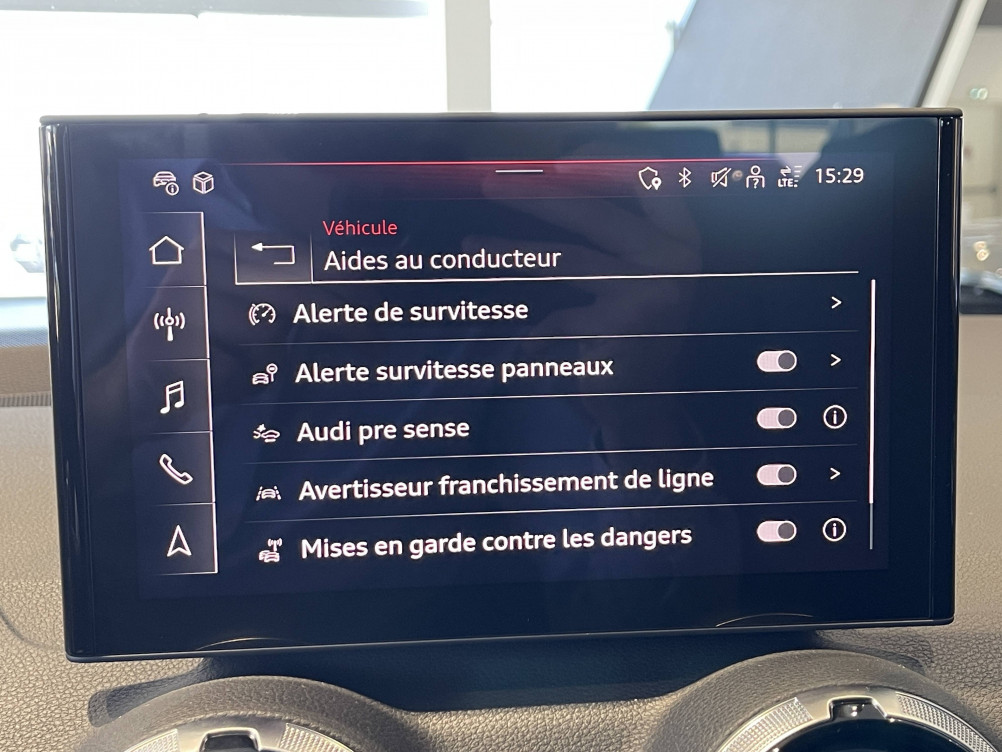 Acheter Audi Q2 Q2 35 TFSI 150 S tronic 7 Black Edition 5p neuf dans les concessions du Groupe Faurie