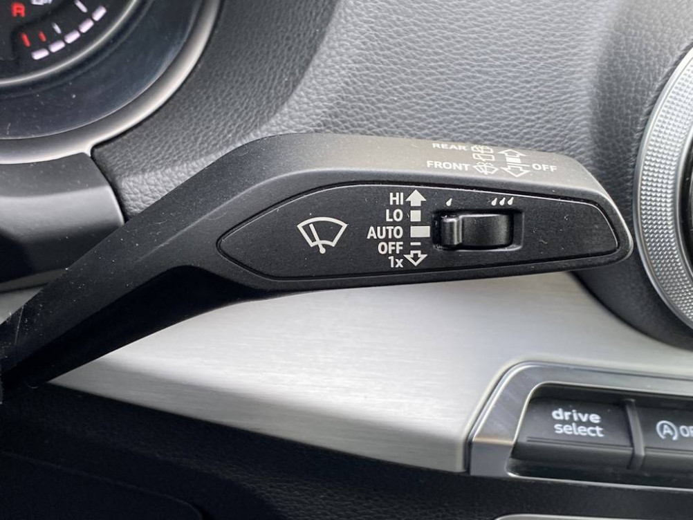 Acheter Audi Q2 Q2 30 TDI 116 S tronic 7 S line 5p occasion dans les concessions du Groupe Faurie