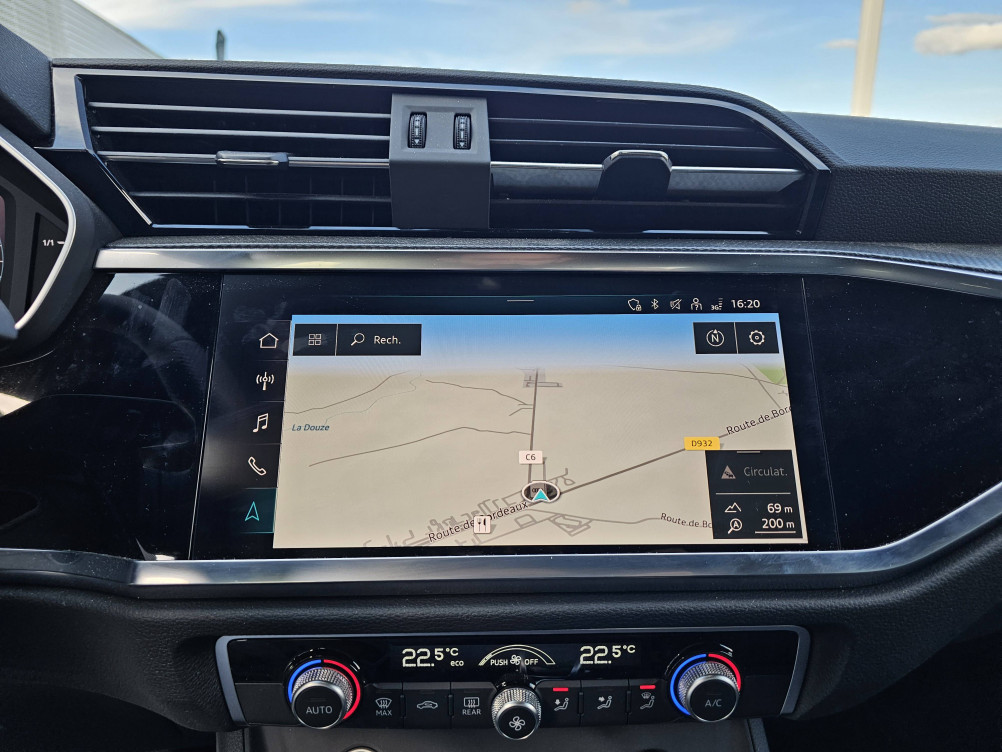 Acheter Audi Q3 Q3 35 TFSI 150 ch S tronic 7 S line 5p occasion dans les concessions du Groupe Faurie