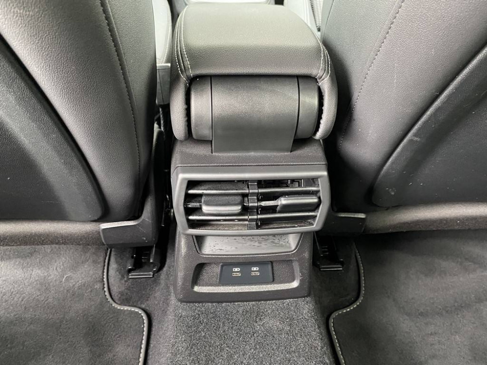 Acheter Audi A3 A3 Sportback 40 TFSIe 204 S tronic 6 S Line 5p occasion dans les concessions du Groupe Faurie