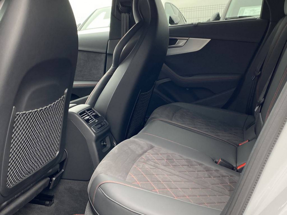 Acheter Audi A4 A4 Avant 40 TDI 204 S tronic 7 Competition 5p occasion dans les concessions du Groupe Faurie