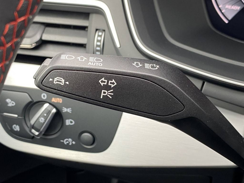 Acheter Audi A4 A4 Avant 40 TDI 204 S tronic 7 Competition 5p occasion dans les concessions du Groupe Faurie