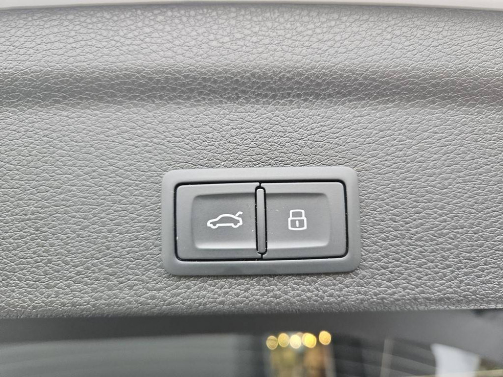 Acheter Audi Q3 Q3 45 TFSIe 245 ch S tronic 6 S line 5p occasion dans les concessions du Groupe Faurie