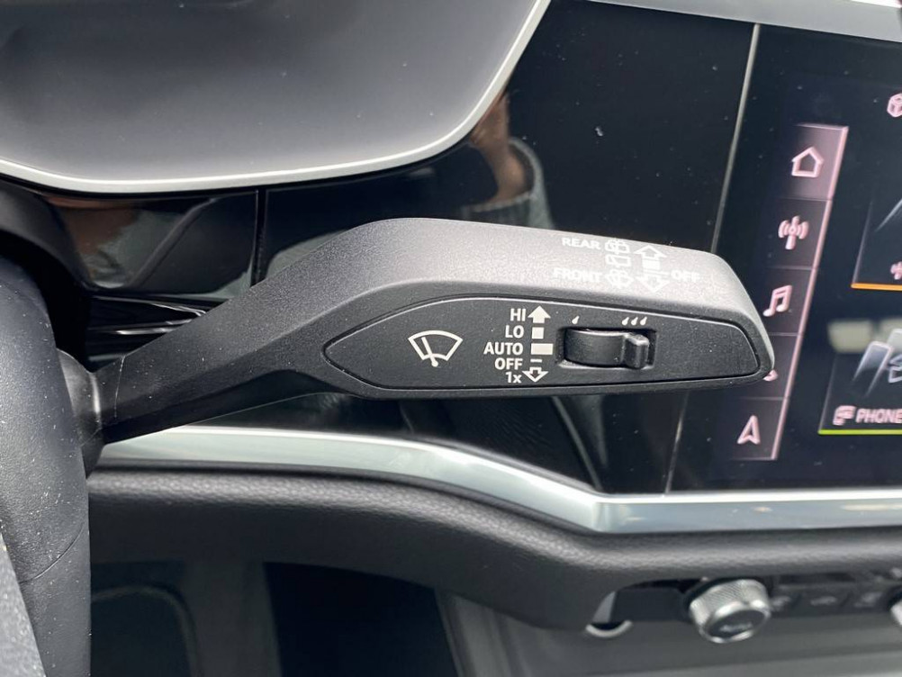 Acheter Audi Q3 Q3 45 TFSIe 245 ch S tronic 6 S line 5p occasion dans les concessions du Groupe Faurie