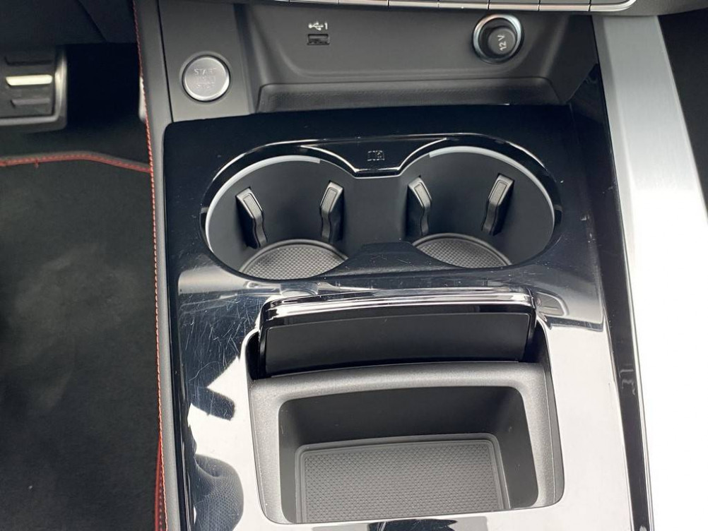 Acheter Audi A4 A4 Avant 40 TDI 204 S tronic 7 Competition 5p occasion dans les concessions du Groupe Faurie